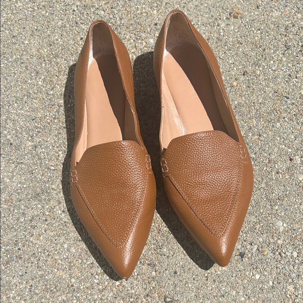 M. Gemi Classic Pointed-Toe Camel Leather Flats